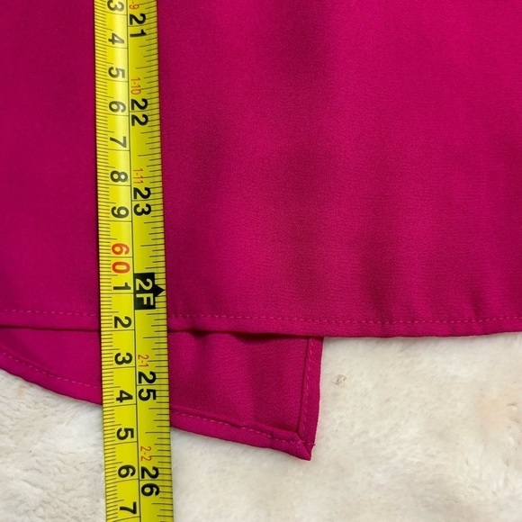Express Top XS Fuchsia Pink Sleeveless Round Neck Open Back Flowy Tunic Hi-Low - Picture 14 of 14
